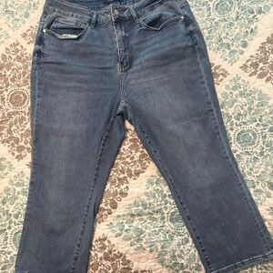 Judy Blue Skinny Fit Capri Women's Jeans